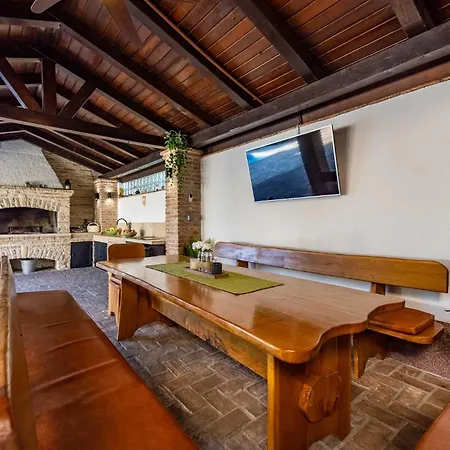 Casa Dominique By Kompas Villa *