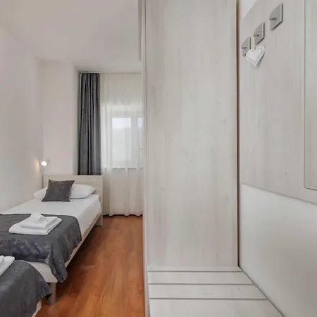 Casa Dominique By Kompas Villa